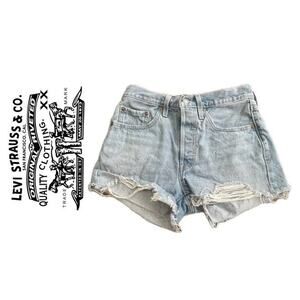 LEVI’S 501 SHORTS DENIM DISTRESSED PREMIUM SZ 26 GRUNGE RIPPED RUGGED AESTHETIC